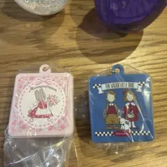 サンリオ クッキー缶チャーム マロンクリーム ザボードビルデュオ セット