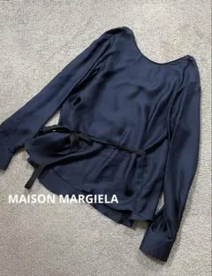 MAISON MARGIELA メゾンマルジェラ　トップス　リボンのサムネイル