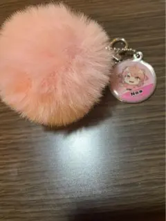 カラフルピーチ　のあ　ポンポンキーホルダー