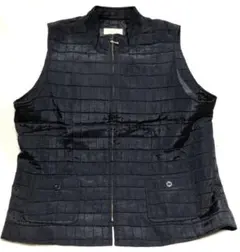 ブラック　ジップアップベスト　ポケット　Mサイズ　薄手