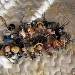 ワンピース キーホルダー 14個セットひとつおまけ