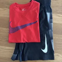 NIKE Tシャツ、ハーフパンツセット　130-140