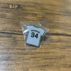 阪神タイガース　原口文仁　ユニホームピンバッジ