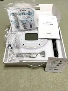 【最終価格】セラピム コアキューブ EMS テクノリンク 美品】セラピム コアキューブ EMS 美顔器 ボディケア テクノ