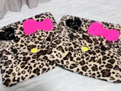Hello Kitty レオパード柄 ヒョウ柄　座布団2枚セット　インテリア　車のサムネイル