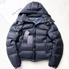 2026年最新】PRADA ダウンジャケットの人気アイテム - メルカリ