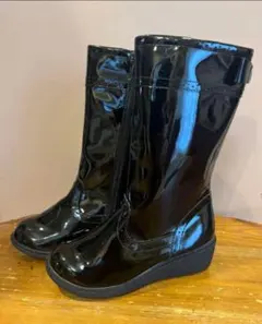 クレイジーエイト　新品　エナメル　バックリボンブーツ　黒　1(19〜20㎝)