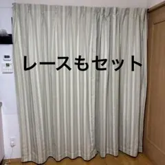 グリーンとホワイトのストライプカーテン