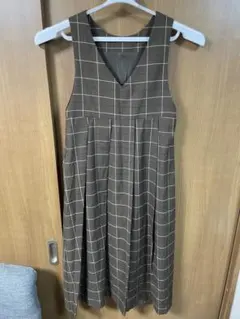 KBF BIGプリーツジャンパースカート