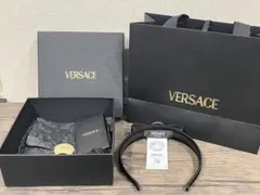 早い者勝ち！【新品未使用】ヴェルサーチ　Versace カチューシャ　ヘアアクセ 2025年最新】VERSACE ヘアバンド・カチューシャの人気アイテム