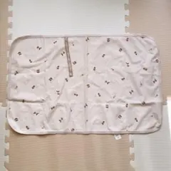 おむつ替えシート