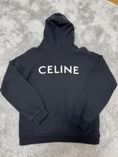 ブラック パーカー