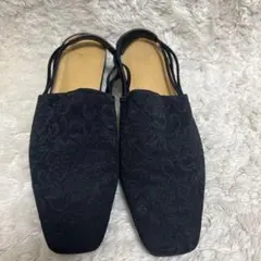 ワコール　Wacole サンダル　パンプス　黒　花柄22.0EEEのサムネイル