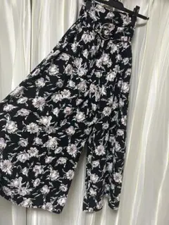 花柄 ワイドパンツ Heather