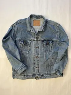 Item thumbnail for item 590398db-2420-41f8-b400-8bebffaa19a8