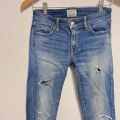 アングリッド　ungrid ストレッチ　ダメージ加工　デニム　ジーンズ　パンツ