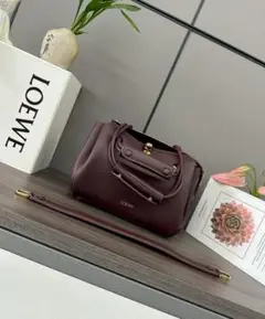 LOEWE バーガンディ ショルダーバッグ