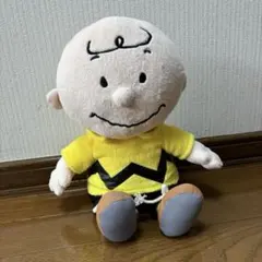 チャーリー・ブラウン ぬいぐるみ