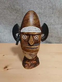 南アフリカ ハンドメイド ビーズ細工 人形 アフリカ民藝 魔除け - メルカリ