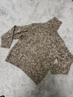 GUタートルネックセーター　ブラウン　Mサイズ