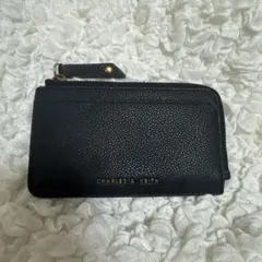 マルチスロット ジップアラウンドカードホルダー - ブラック