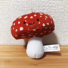 キノコのぬいぐるみ　ベニテングタケ　ガチャ　クオリア　にっこりーノ