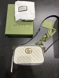 美品　グッチ GGマーモント チェーン ショルダーバッグ ホワイト 白