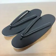 【新品未使用】葬祭用 黒草履 シンプルデザイン 22.5～24.5cm