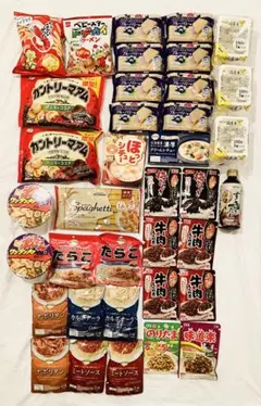 食品詰め合わせ⭐️パックごはん　調味料　カップ麺　菓子　ふりかけ　パスタ　常温保存のサムネイル
