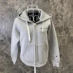 センス抜群✨Champion チャンピオン【L】 グレー ジップアップフーディ