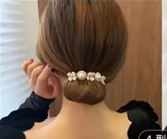 花とパールのヘアピン