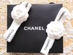 CHANEL ホワイトカメリアコサージュとリボン 2個セット