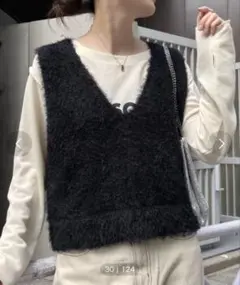 フェザーベスト ベスト