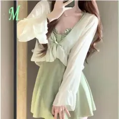 ｛大人気商品｝水着　グリーン　Mサイズ　ビキニ　2点セット　赤外線対策　可愛い