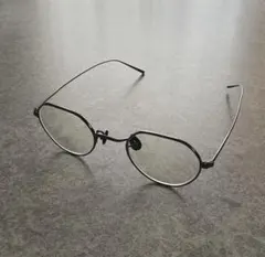 【調光レンズ(度なし)入り】JINS CLASSIC All Titanium