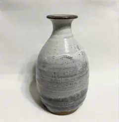岡田窯8代当主　萩焼　岡田裕　徳利　一輪挿し　山口県県指定無形文化財 黒彩白流灰被徳利 岡田裕 県指定無形文化財 萩焼 | 萩焼屋