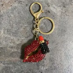 【新品】 リップ キーホルダー 即購入大歓迎