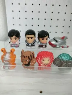 ウルトラマン　指人形　フィギュア　8体セット　隊員　怪獣