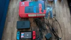 【動作確認済・初期化済】NintendoSwitch本体 箱付き コントローラー
