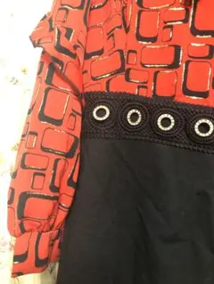 ￼￼￼￼可愛い赤黒ワンピーススカート