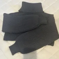 MURUA 黒 クロップドニット