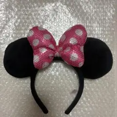 ディズニー　カチューシャ　ミニー　ピンク　スパンコール　リボン