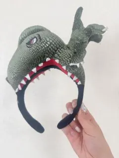 恐竜カチューシャ USJ