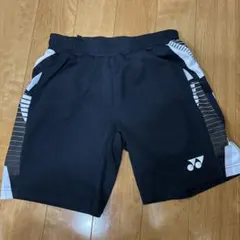 ヨネックス バドミントンパンツ 黒/白