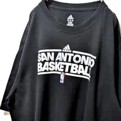 アディダスNBAサンアントニオバスケットボール Tシャツブラック黒2XL古着