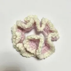 シュシュ　ピンク×ホワイト　かぎ編み