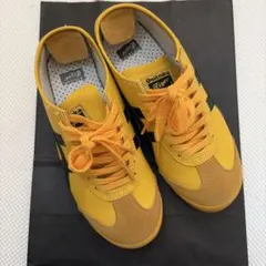 オニツカタイガー スニーカー