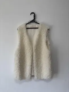 CLASSICAL ELF ホワイトファーベスト