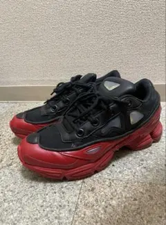 adidas by Raf Simons Ozweegoのサムネイル