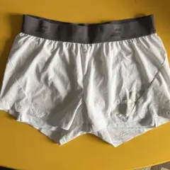 バボラレディースショートパンツ